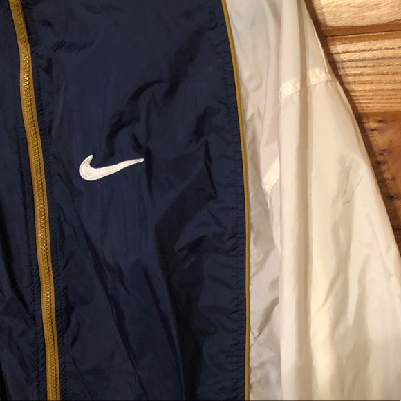 90s Navy Blue and White Nike Windbreaker - Picture 2 of 5